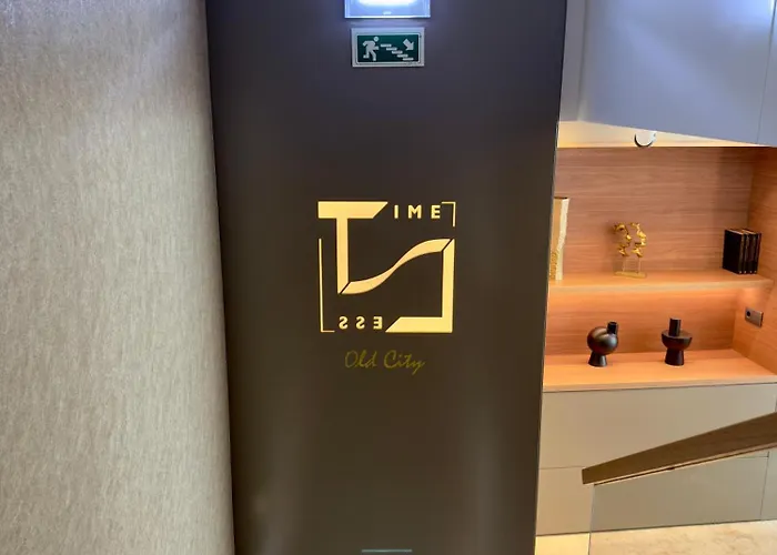 Timeless - Old 4* リスボン