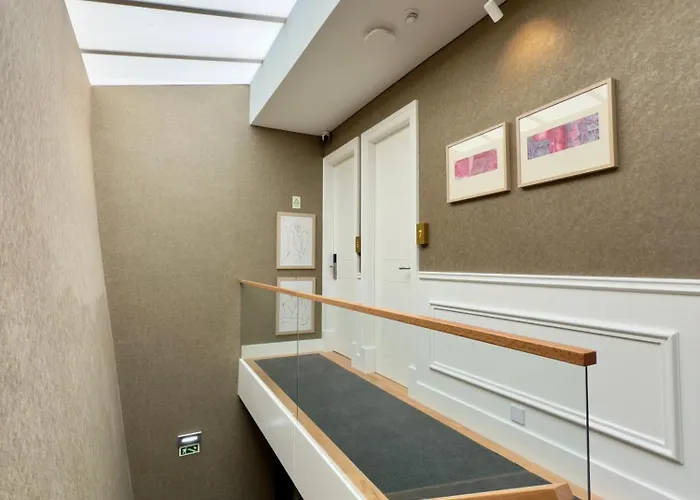 Timeless - Old ゲストハウス 4*