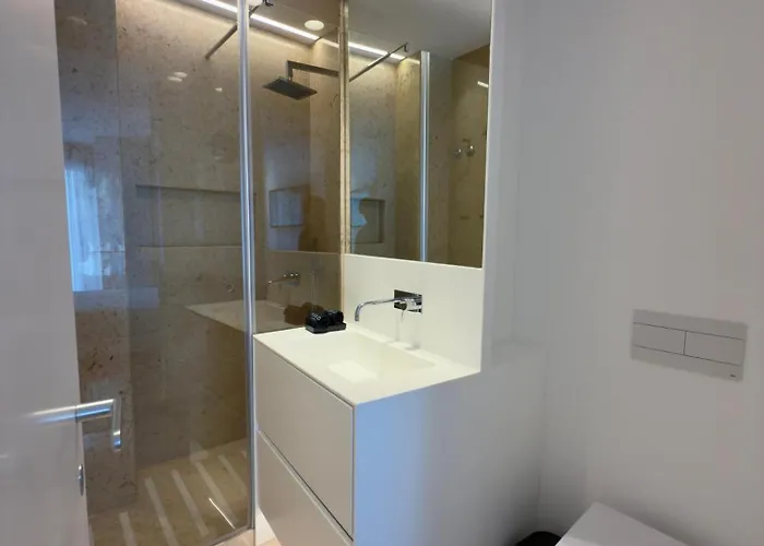 Timeless - Old 4* リスボン