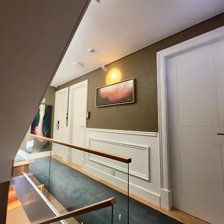 Timeless - Old 게스트하우스 리스본