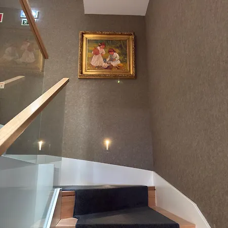 Pensionat Timeless - Old 4*